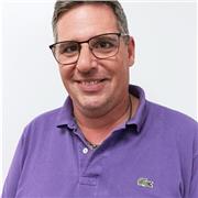 Formateur diplômé depuis peu. Approfondir les connaissances et le savoir faire est plus qu'un métier, c'est une passion